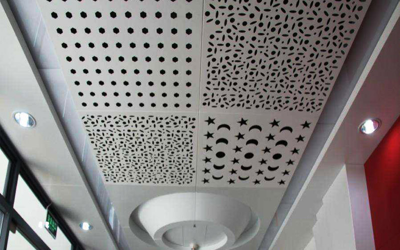  What are the advantages of aluminum ceiling decoration?